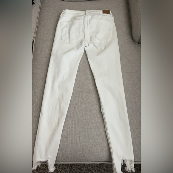 White American Eagle Jeans - Picture 3 of 4